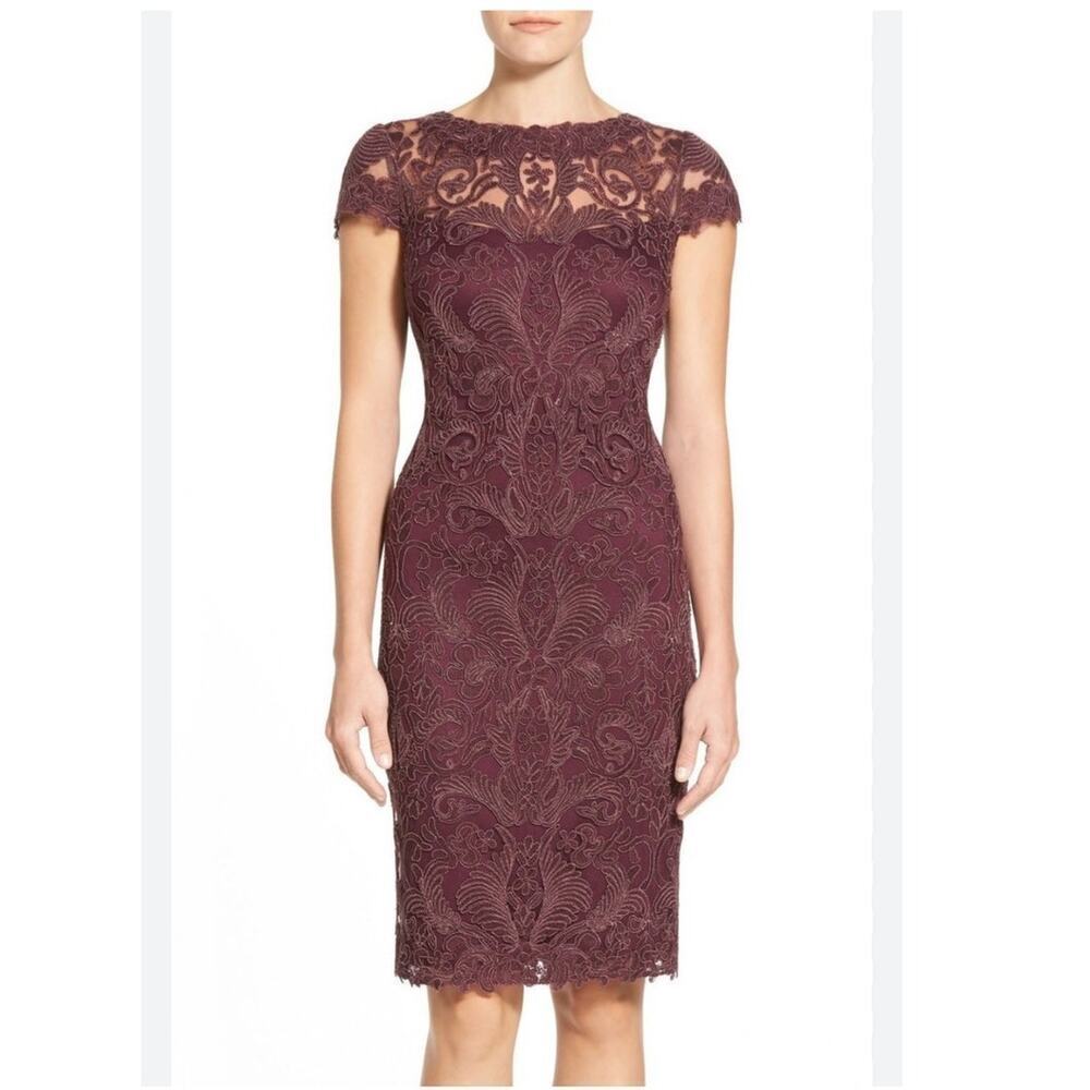 Tadashi Shoji Illusion Yoke Lace Sheath Dress Blackberry Burgundy - Size 12 - Picture 4 of 16